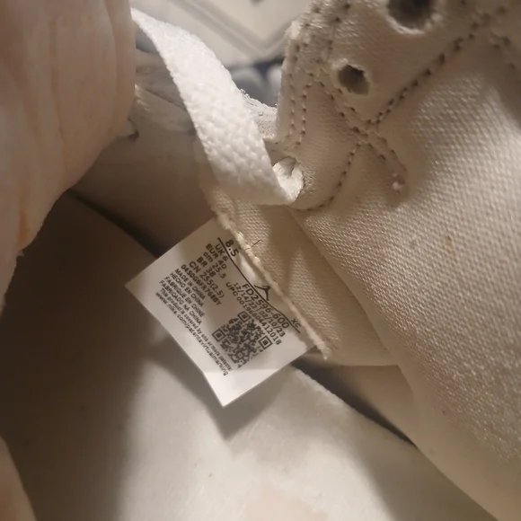 Nike Women’s High-Top Sneakers in Light Pink & White - Picture 8 of 11